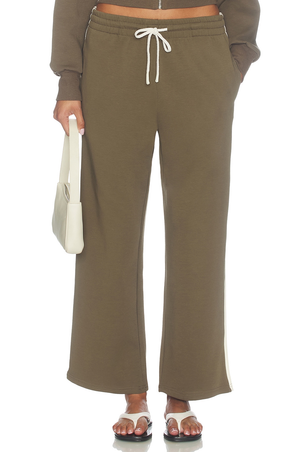 Claud Travel Track Pant - thumbnail 10