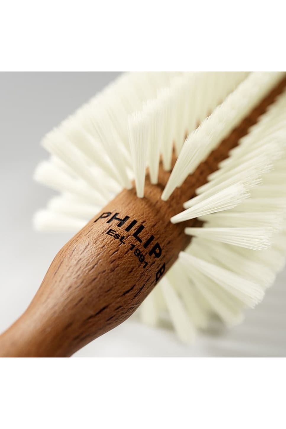 Small (45mm) Round Blonde Hairbrush - thumbnail 3