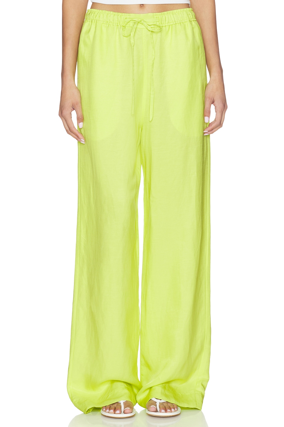 Standard Wide Leg Pant
