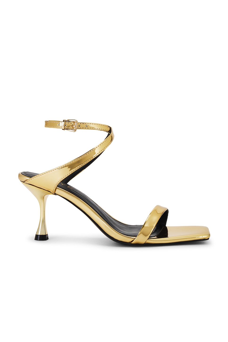 Gilad Sandal