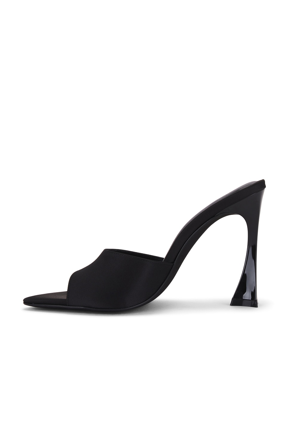 Cristina Sandal