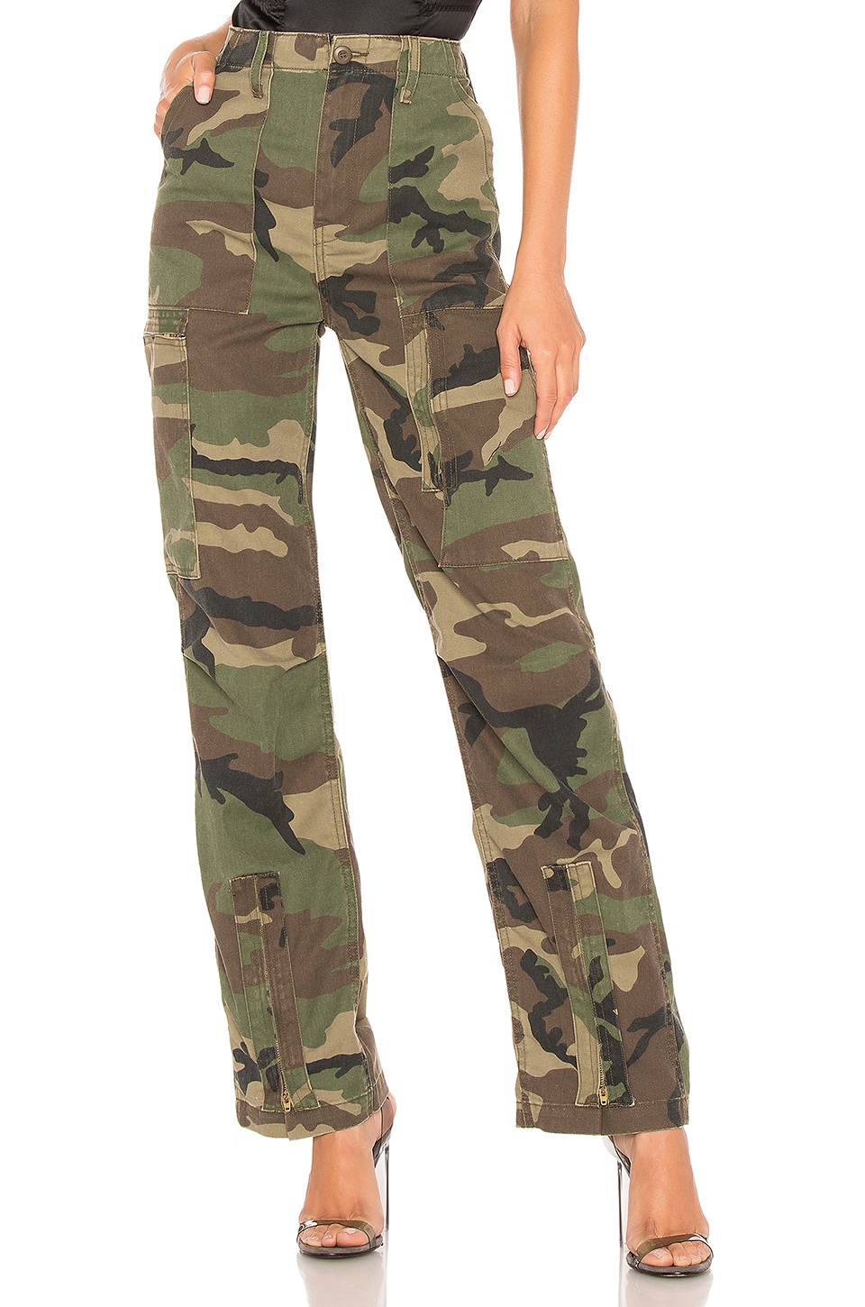RE/DONE Originals High Waisted Cargo Pant in Camo | REVOLVE