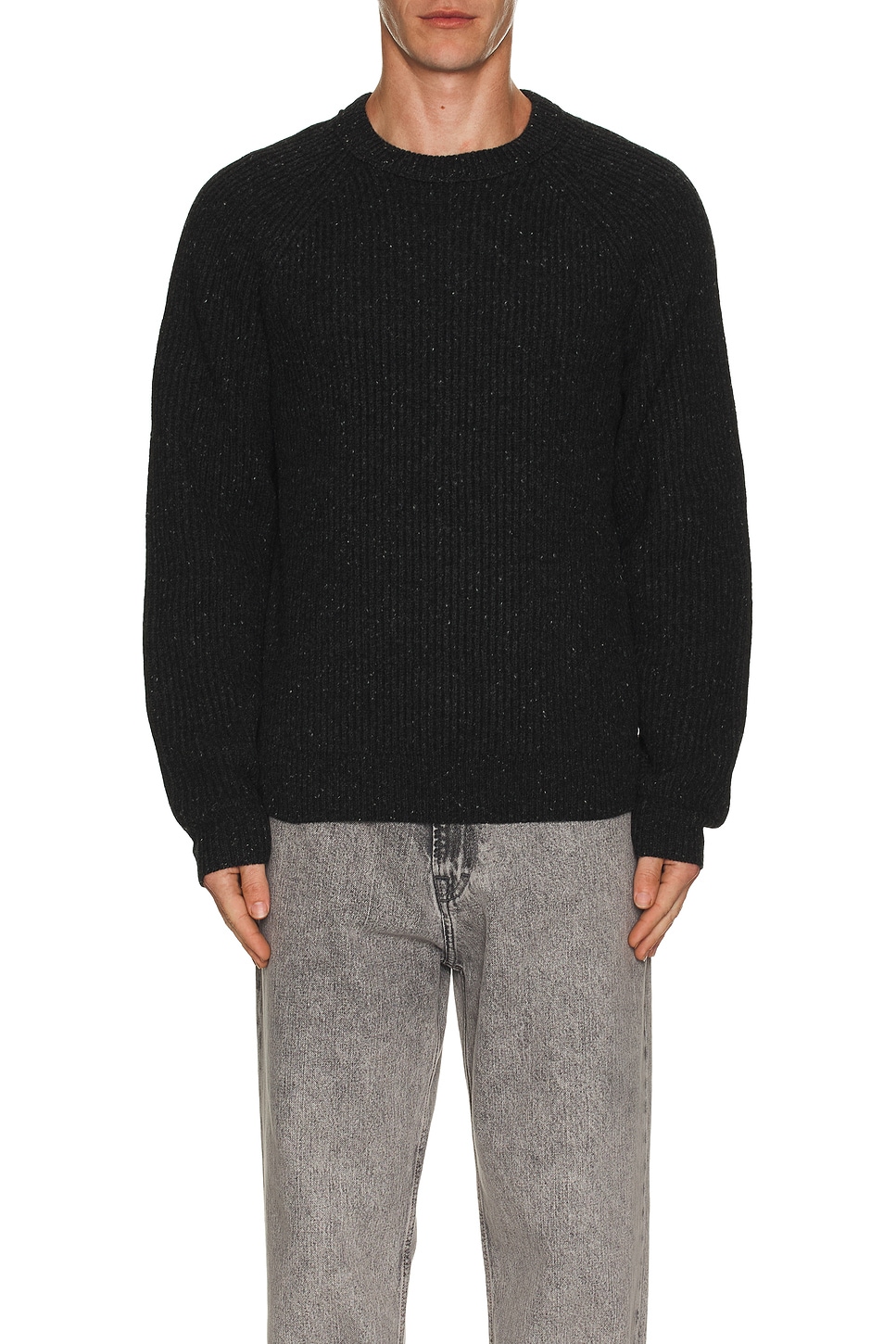 【Reigning Champ】クルーネックスウェットシャツ Reigning Champ クルーネックスウェットシャツ - Black | REVOLVE