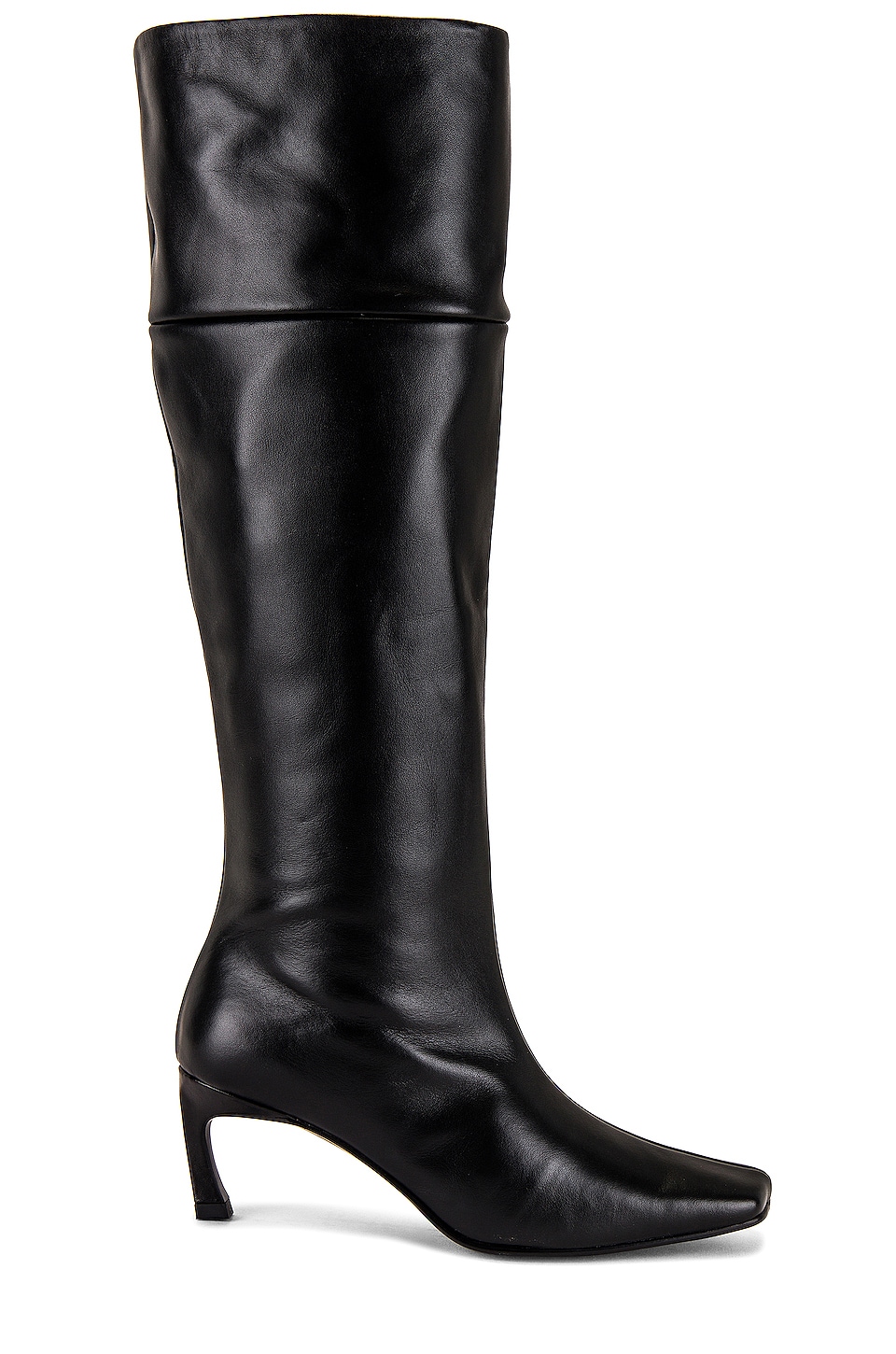 mid heel pointed boots