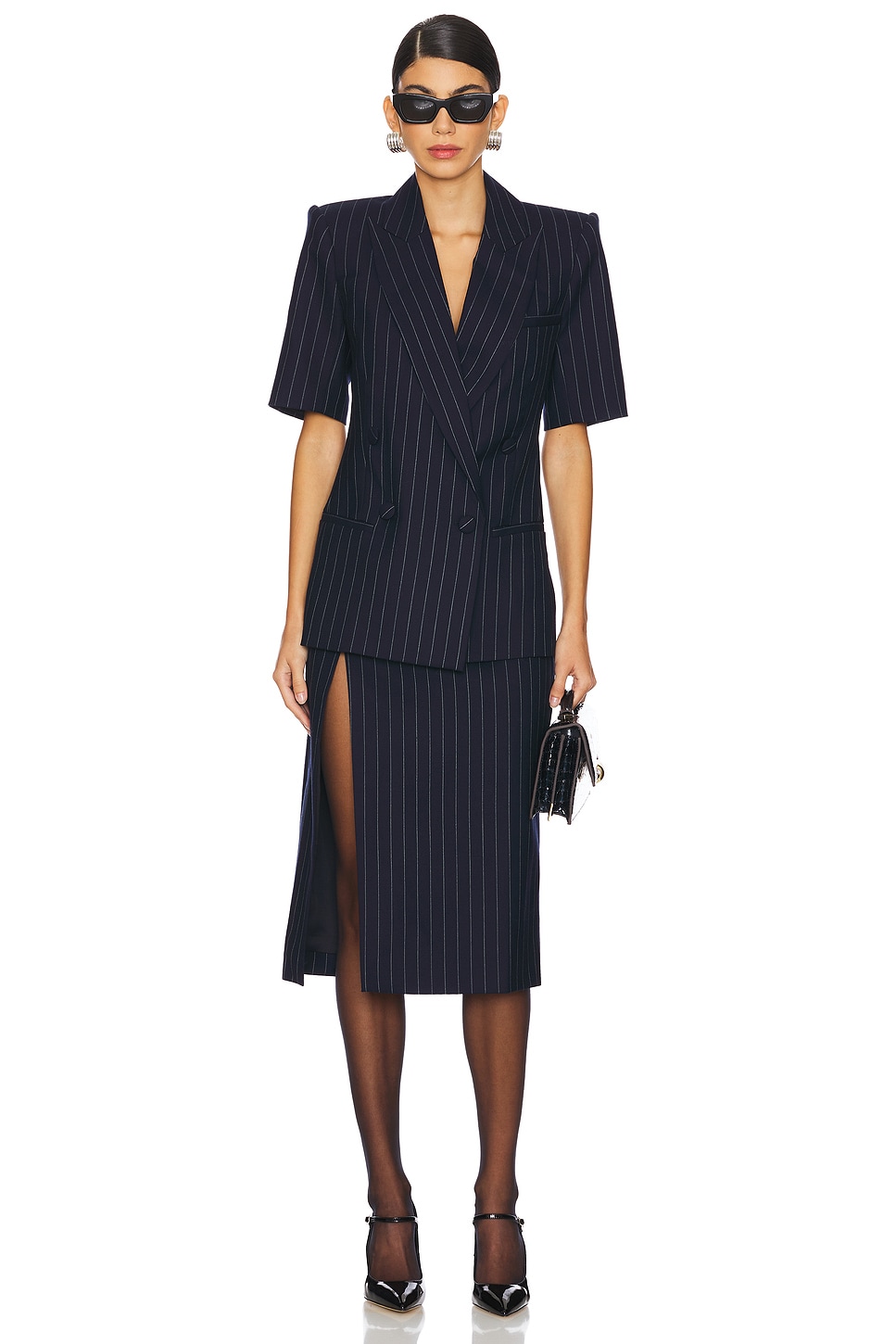 Claudia Blazer - Thumbnail 4