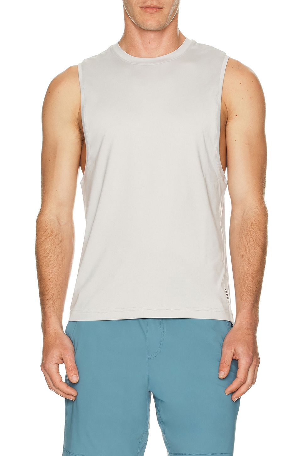 Base Training Sleeveless Tee - Thumbnail 3