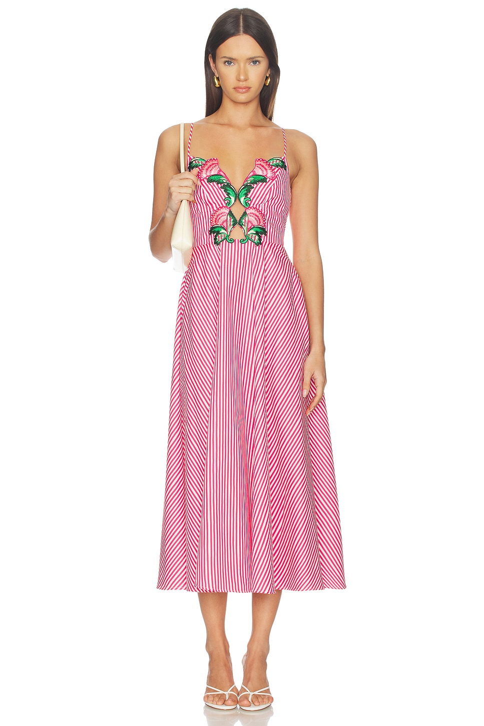 dress saloni Fabienne Long in Light Gold and styled best with heels and a clutch for an evening that deserves the extra touch. Lea Long Dress