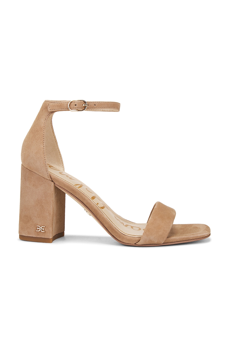 Daniella Heel