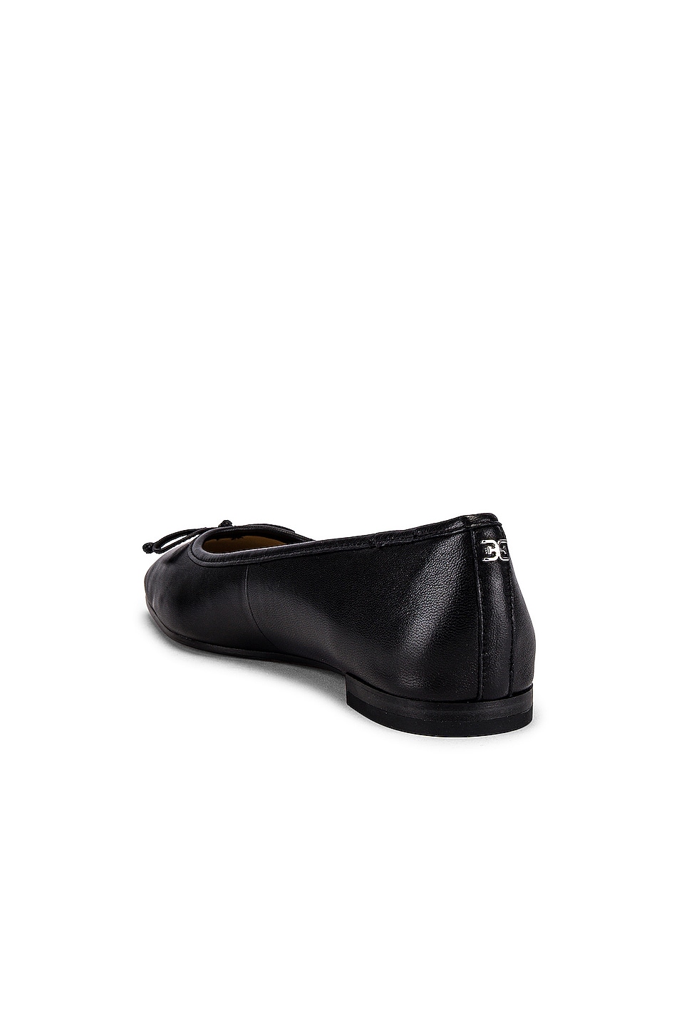 jillie flat