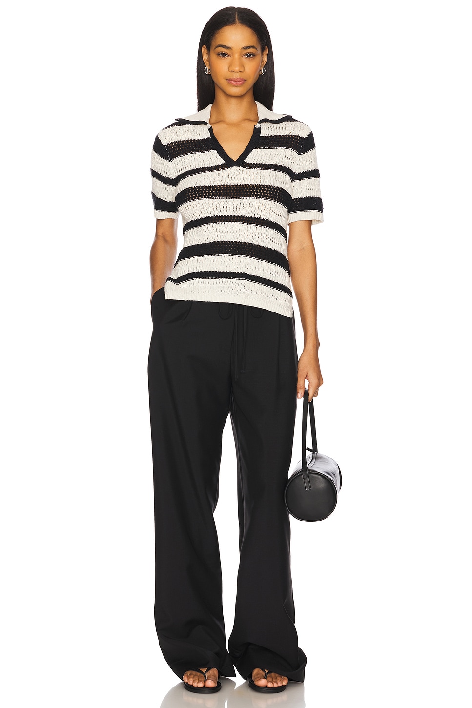(取寄) サンクチュアリ レディース ニット カラード トップ Sanctuary women Knitted Collared Top Black/Chalk Sanctuary Knitted Collared Top in Black & Chalk | REVOLVE