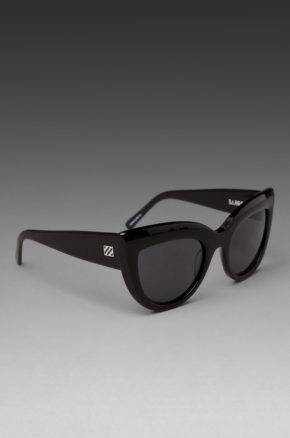 Sabre Runaway in Black/Grey