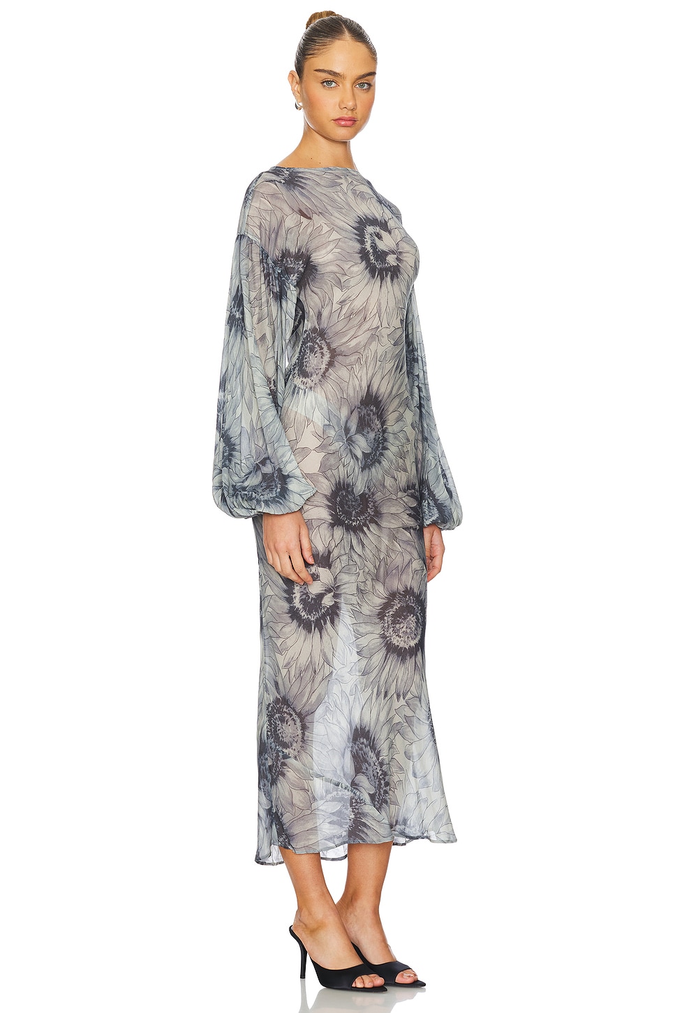 Stone Cold Fox x REVOLVE Tanya Gown thumbnail