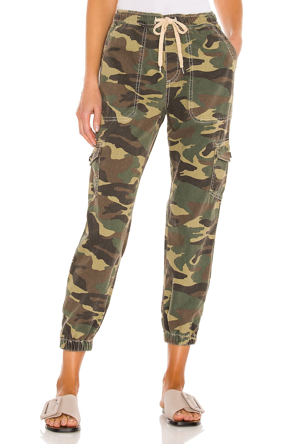 SUNDRY Camo Drawstring Jogger in Super 
