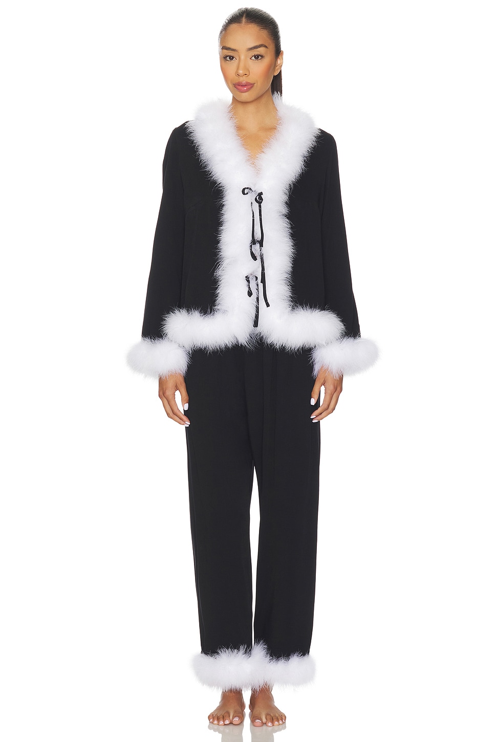 Venus in Love Blouse & Pants With Feathers