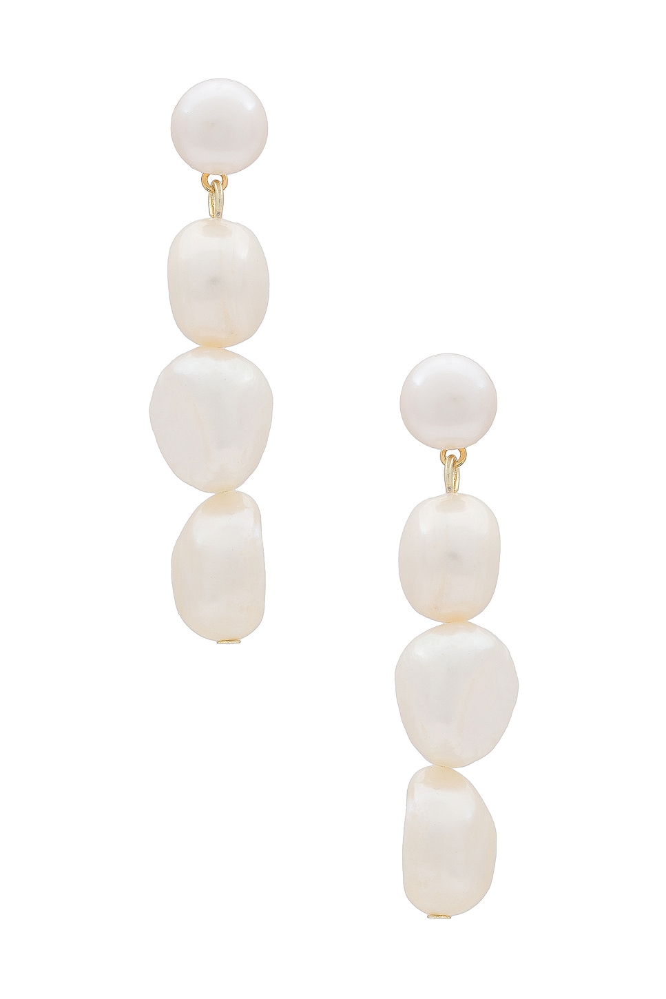 【 SHASHI 】Ciel シエル パール ドロップ ピアス SHASHI Ciel Earring in Pearl | REVOLVE