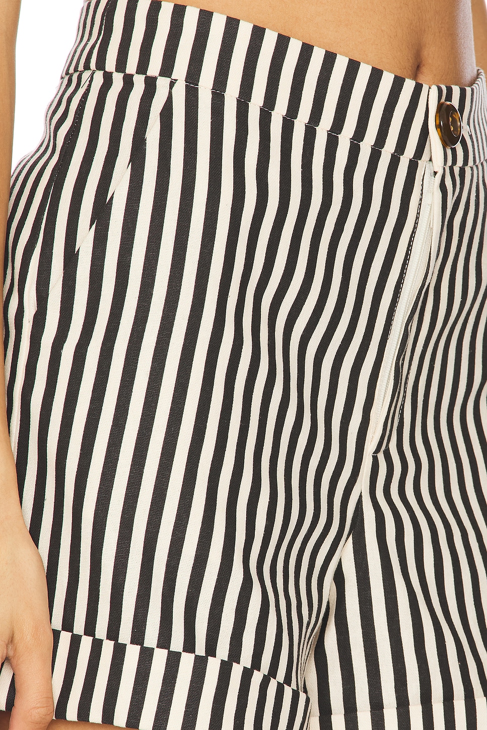 Como Linen Shorts