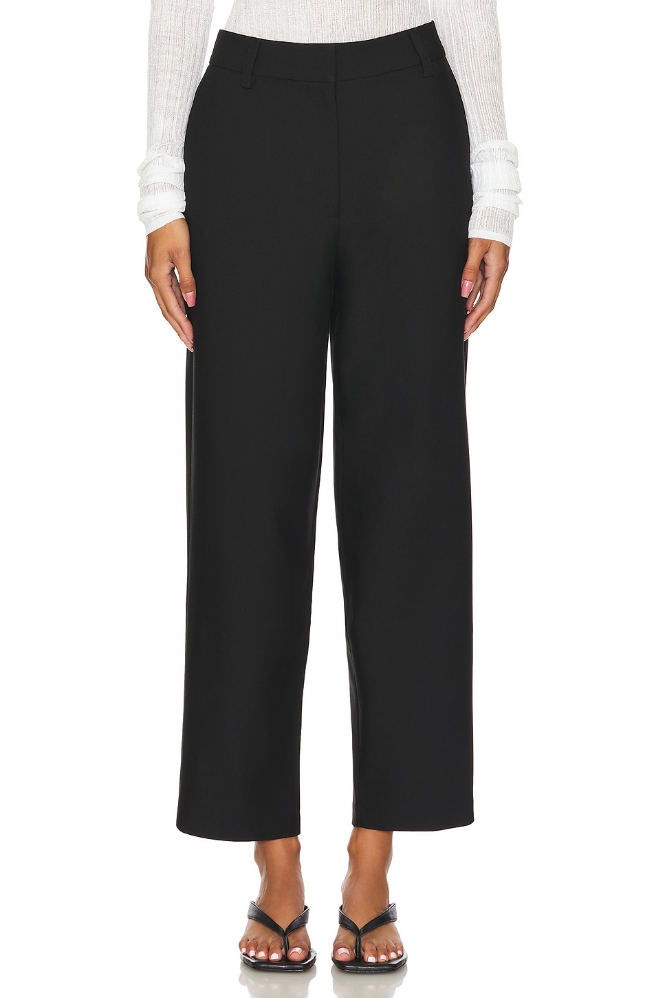 Junia Pant - Thumbnail 1