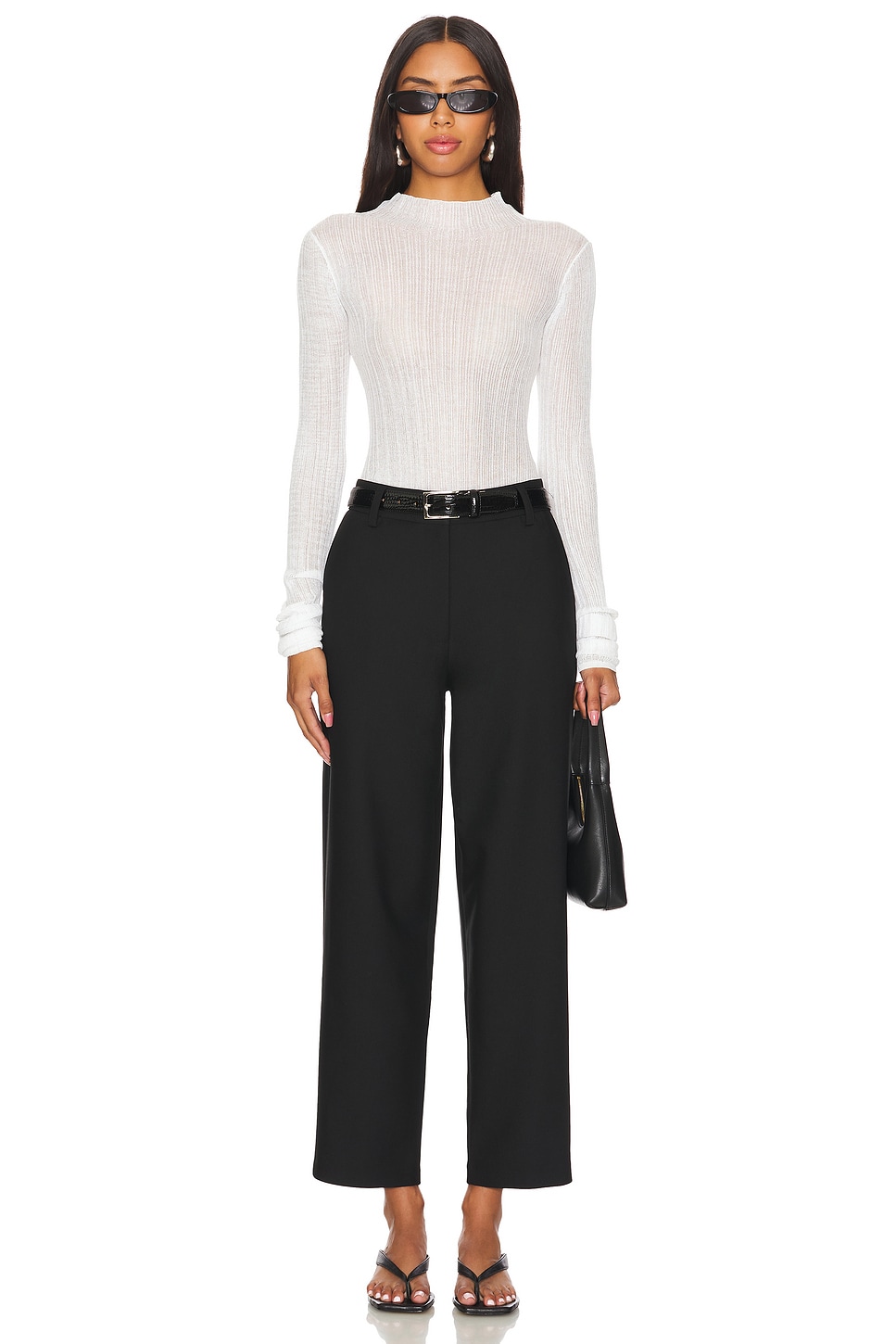 Junia Pant - Thumbnail 5