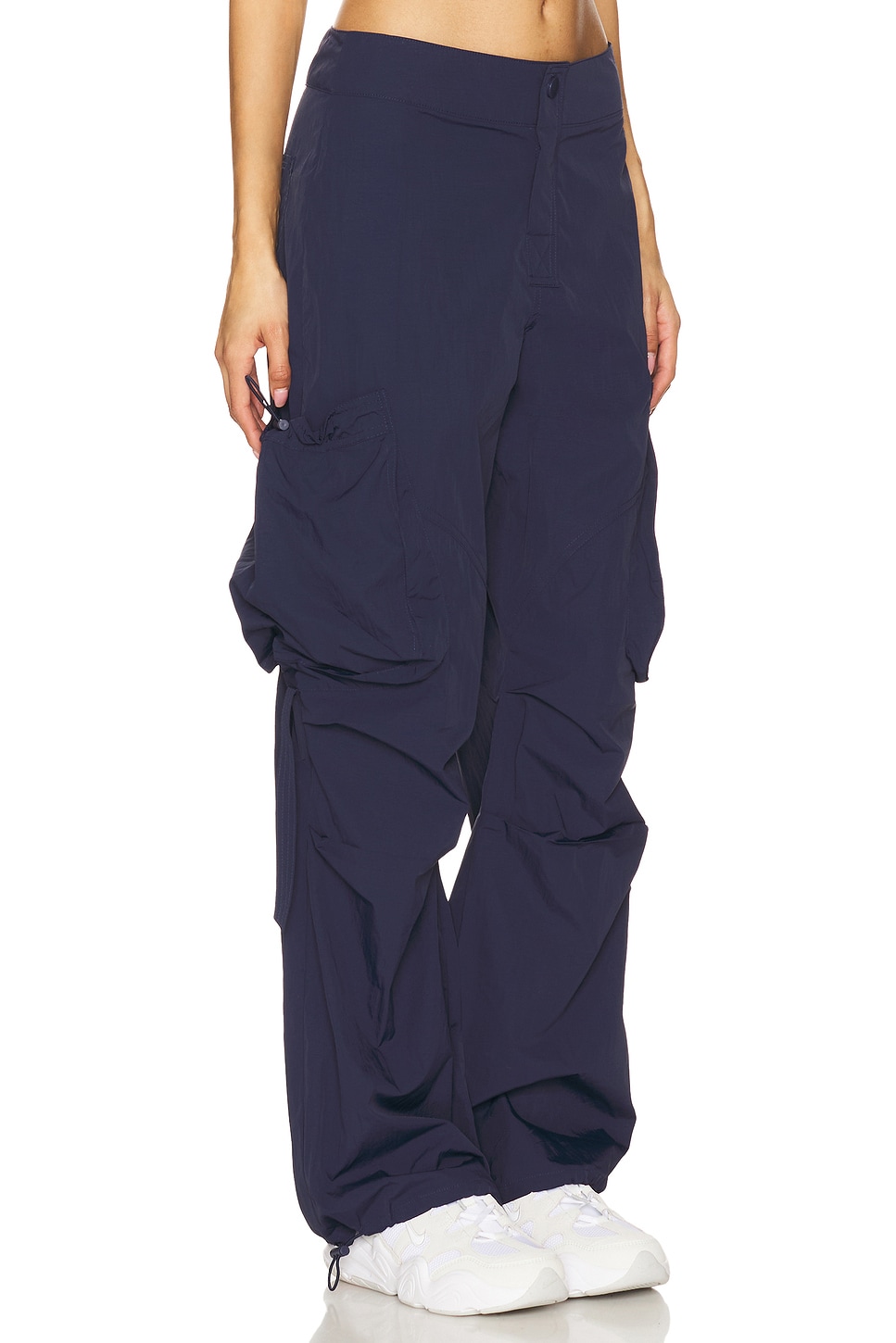 Kaira Pant - Thumbnail 3