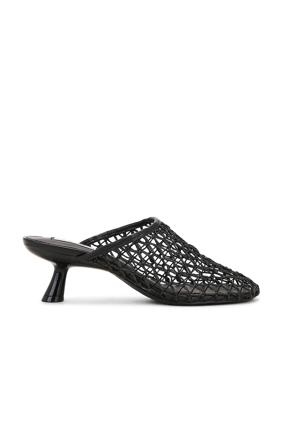 Steve madden XRAY サンダル Steve Madden Xray Sandal in Black | REVOLVE
