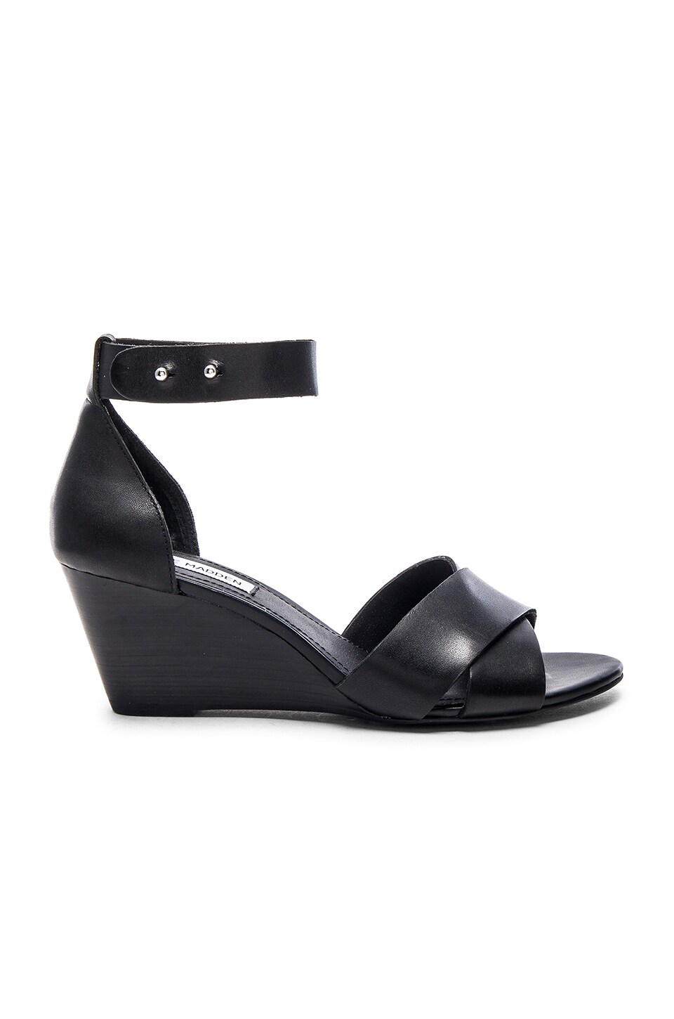 Steve Madden Nilla Sandal in Black