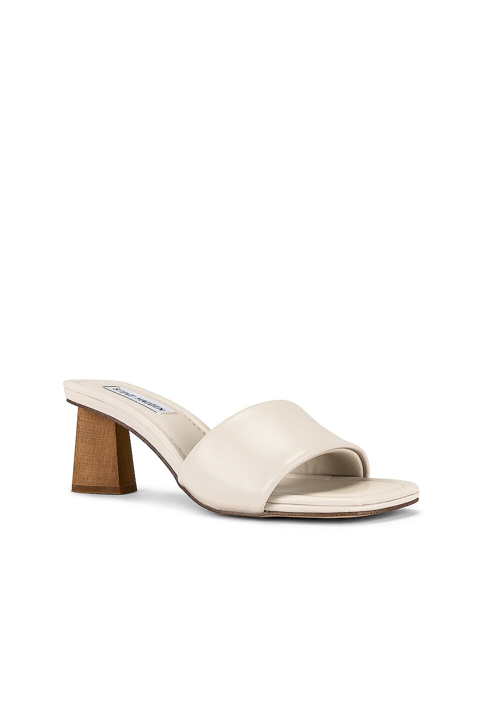 Steve Madden Saged Sandal in Bone