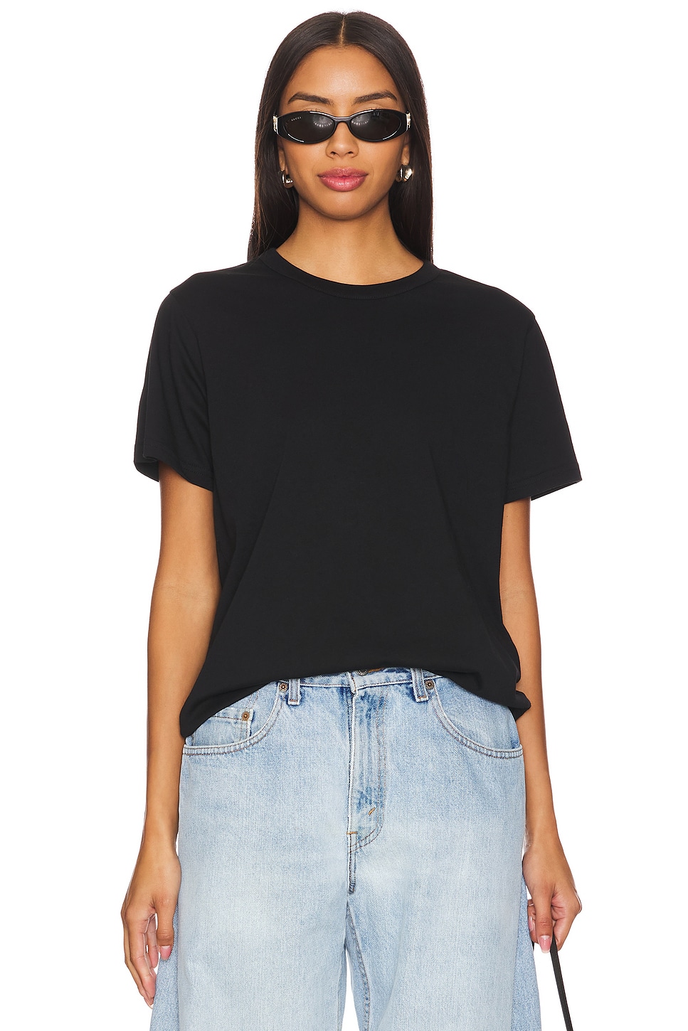 Sold Out NYC — ФУТБОЛКА THE ICONICALLY SOFT PERFECT · Black