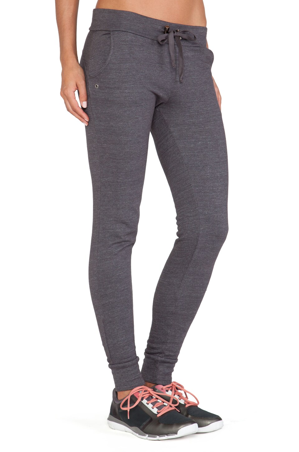 SOLOW So Low Slouchy Pant in Carbon