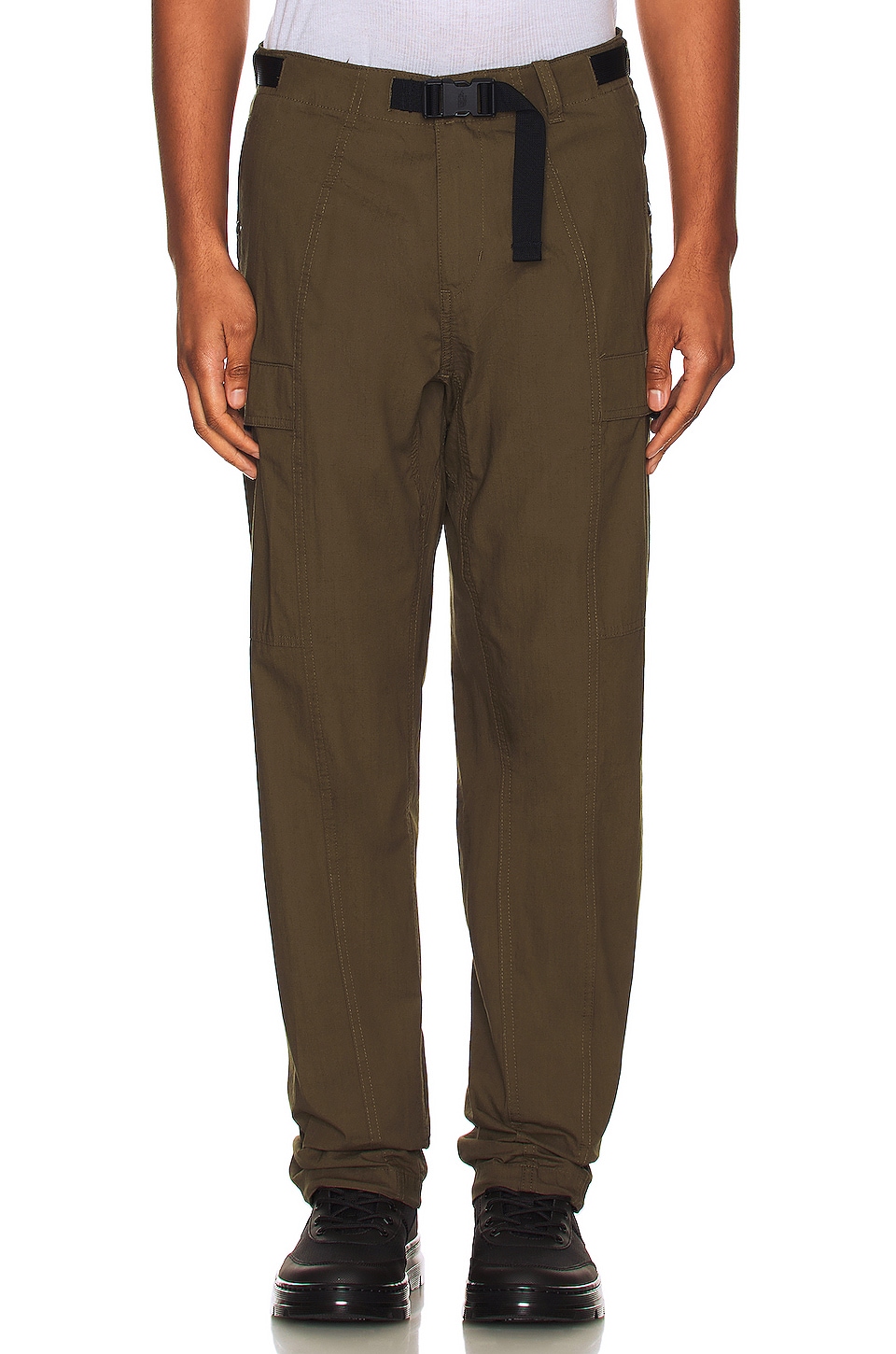 The North Face Ripstop Cargo Easy Straight Pant in Military Olive