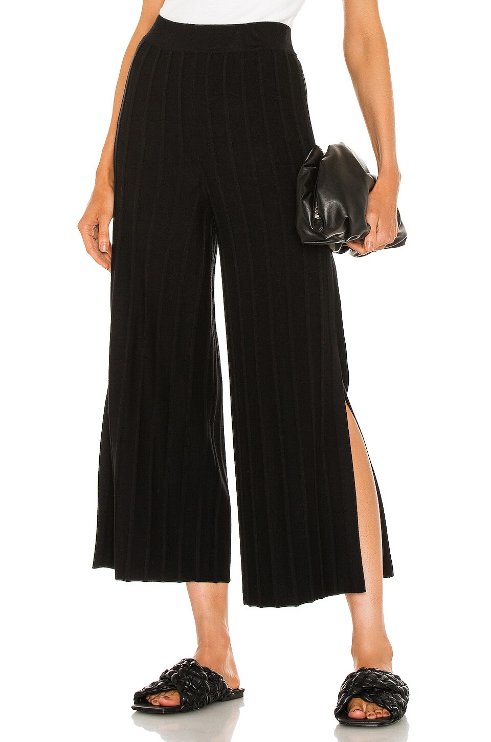 Theory Wide Rib Pant in Black | REVOLVE