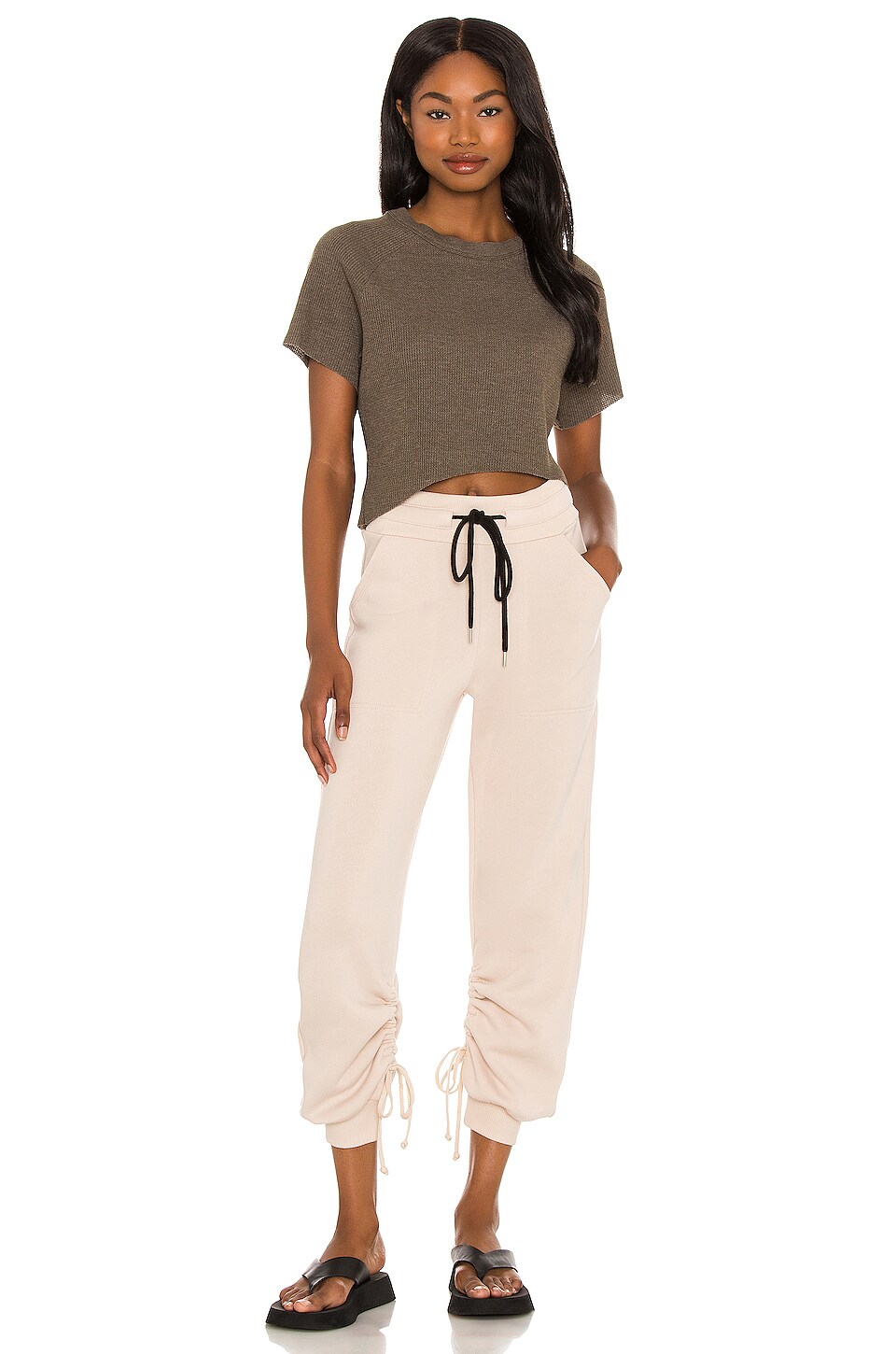 cinched sweatpants