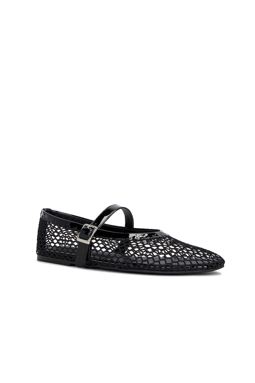 Mia Flat