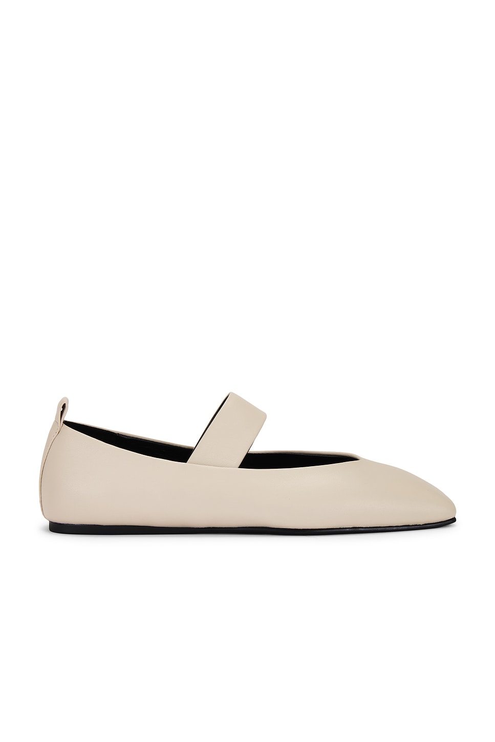 日本未入荷 Tony Bianco Hawaii 1cmヒール フラットシューズ Tony Bianco HAWAII フラットシューズ - Vanilla Nappa | REVOLVE