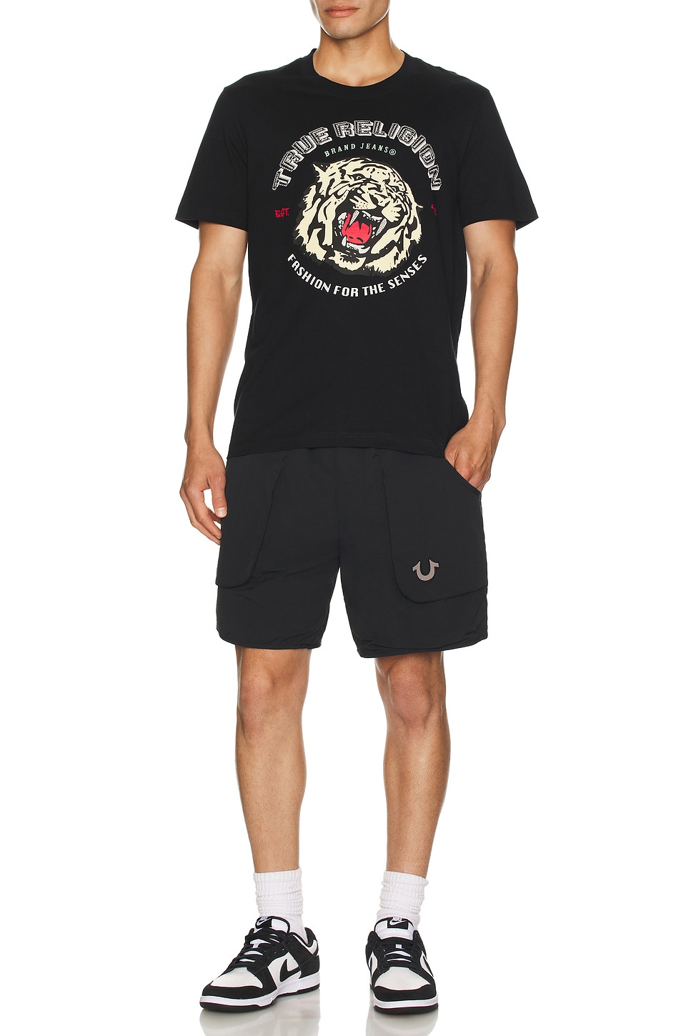 True Religion ショートパンツ - Jet Black | REVOLVE