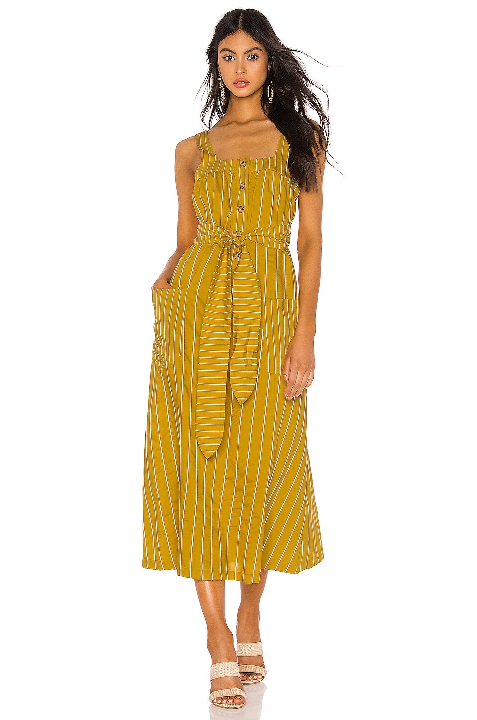 Tulga Robe Tularosa ROBE EVERLEIGH en Mustard Yellow | REVOLVE