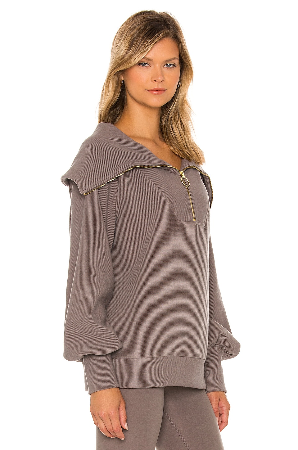 Varley Vine Pullover in Deep Charcoal