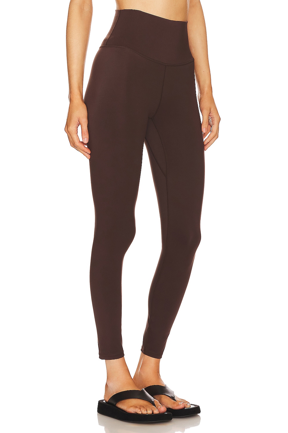 Varley Freesoft High Rise Legging in Coffee Bean | REVOLVE