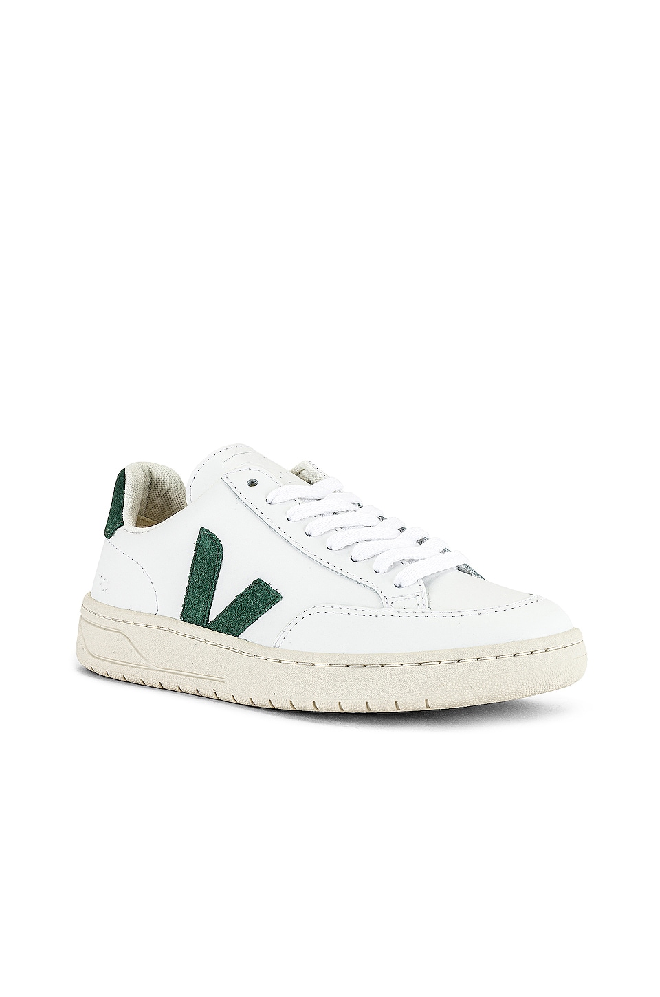 Veja V-12 Sneaker in Extra-White & Cyprus