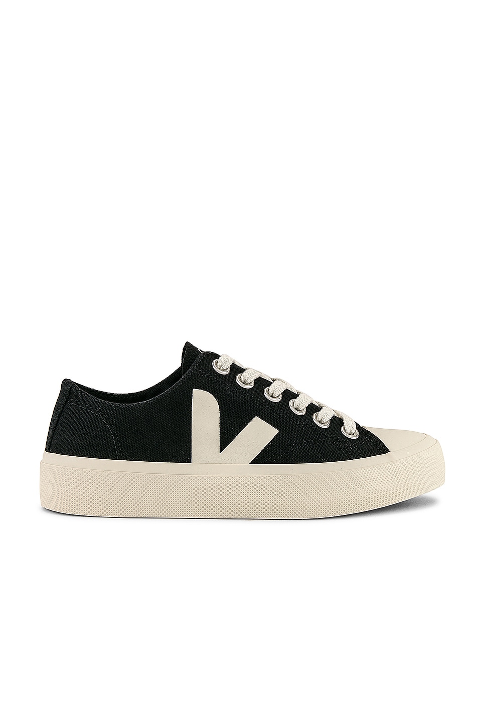 ☆韓国の人気☆【VEJA】☆WATA II LOW CANVAS BLACK PIERR.E☆ Veja Wata Ii Low in Black Pierre | REVOLVE