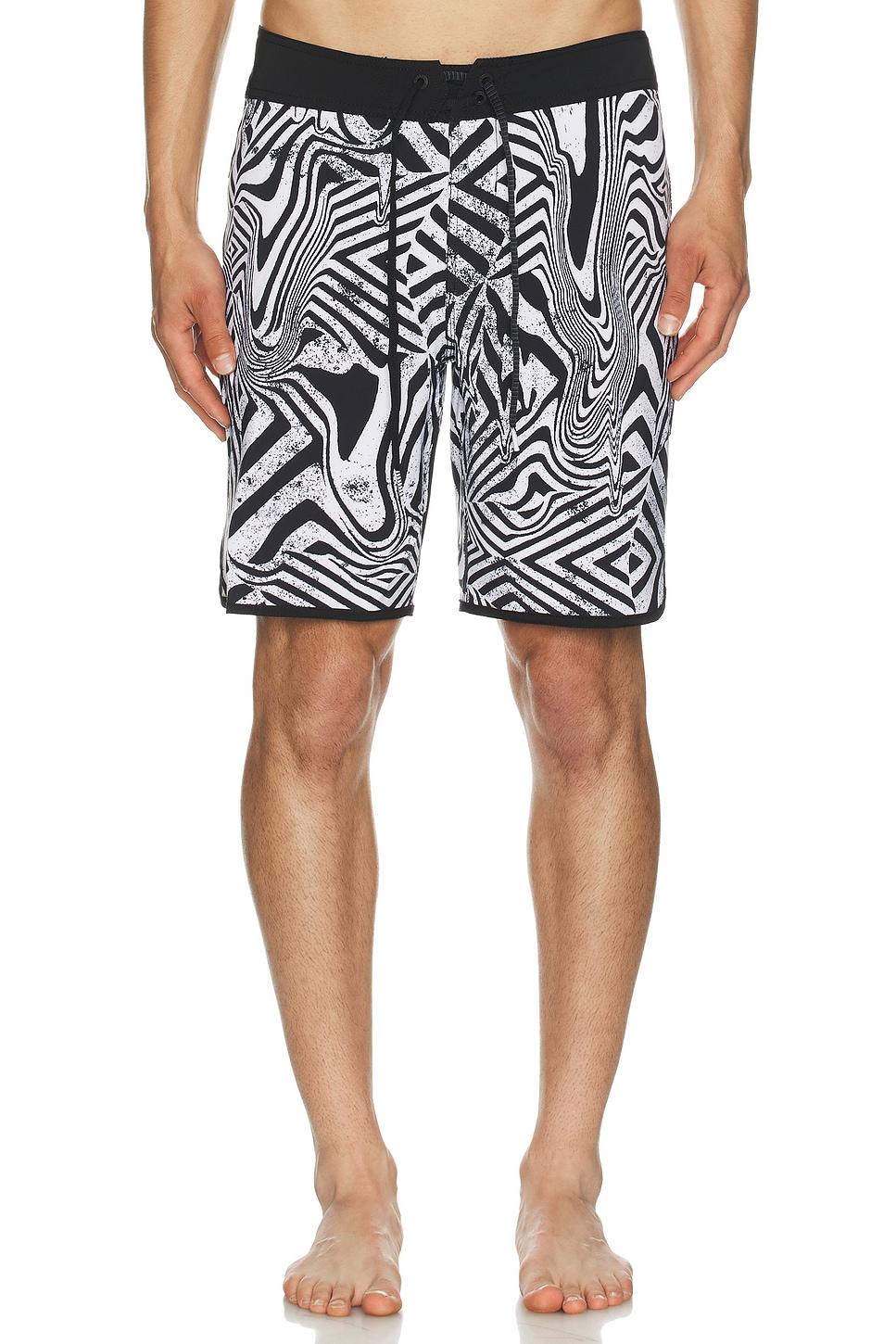 Infuse Scallop Swim Trunks - Thumbnail 4
