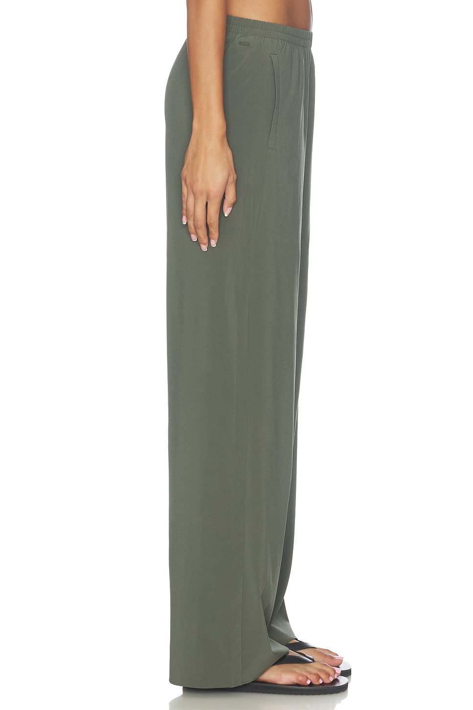 Vuori Villa Everyday Wide Leg Pant