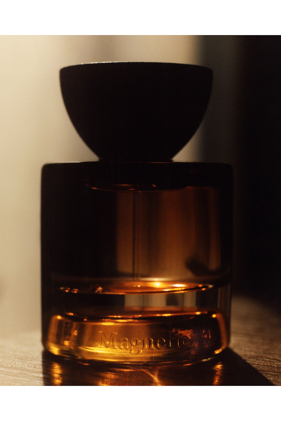 Mini Woo: Magnetic 70 Eau De Parfum - thumbnail 3