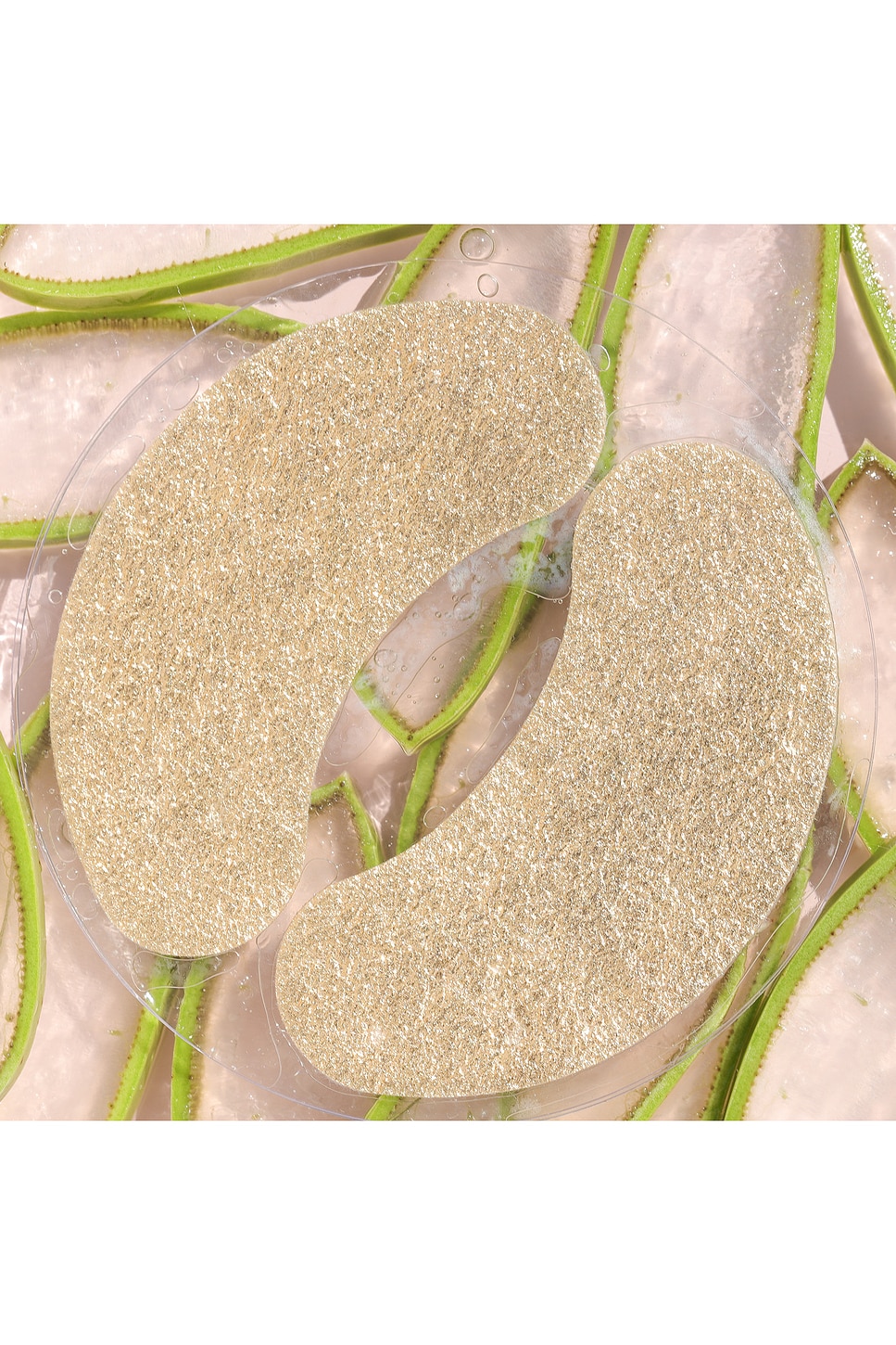 Wander Beauty Baggage Claim Gold Eye Mask 6 Pack in REVOLVE