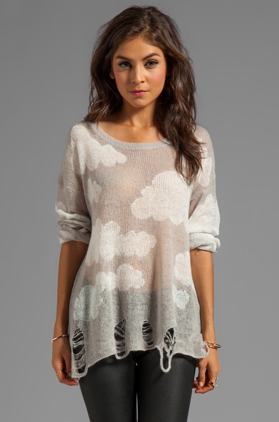 Wildfox Couture Cloudy Sky Lennon Sweater en Silver Polish