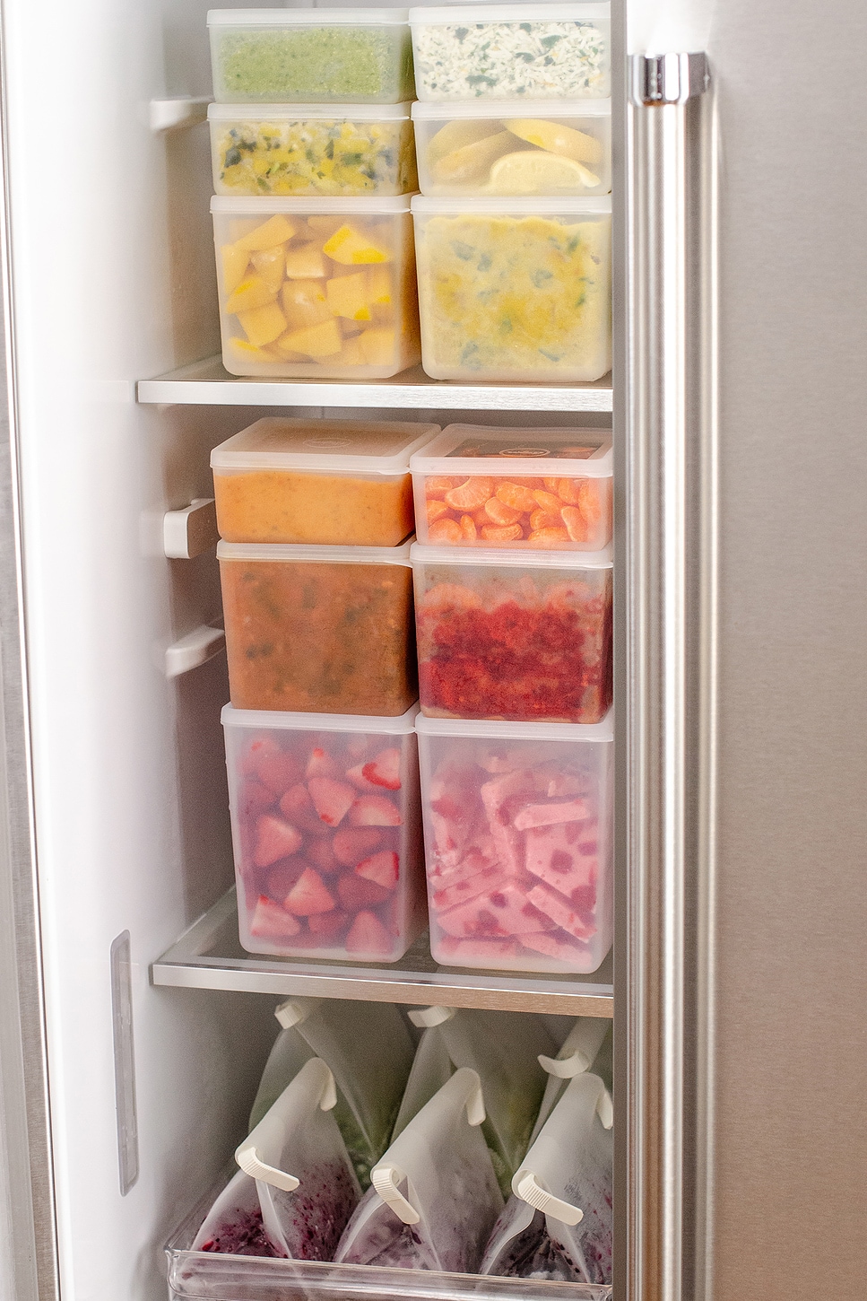 Freezer Cubes w&p Set Of 3 Freezer Cubes in Clear | REVOLVE
