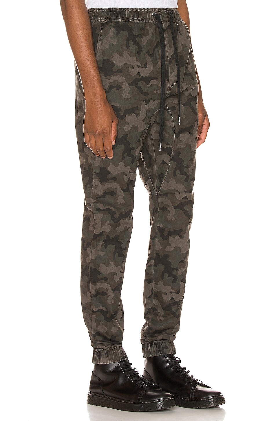 zanerobe camo pants