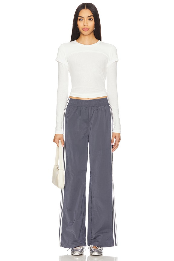 Superdown Melissah Track Pant In Gray