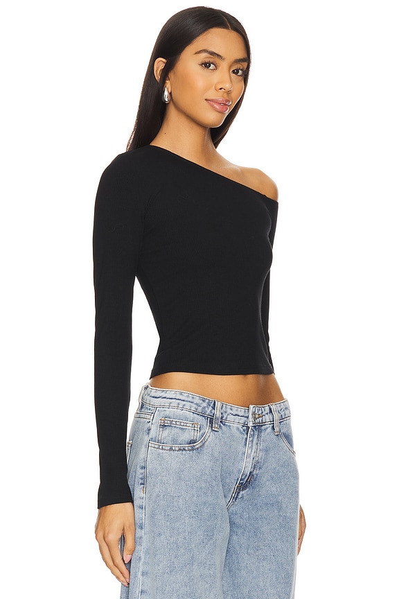 Superdown Corinne Off Shoulder Top | superdown