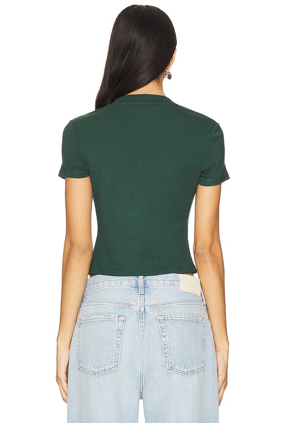 Superdown Arianah Tee In Green