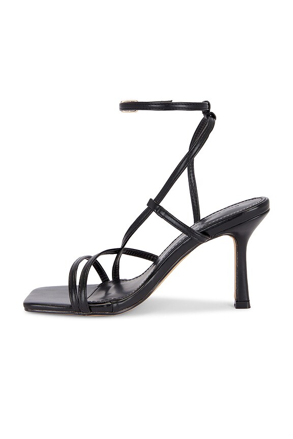 Superdown Luna Heel In Black